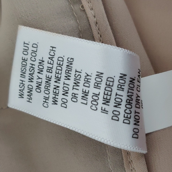 SIMPLY VERA WANG SLEEVELESS BLACK SEQUENCE TANK TOP BLOUSE, WOMEN'S: MEDIUM, $25 - Picture 7 of 7